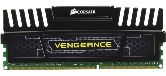 Оперативная память Corsair Vengeance DDR3.