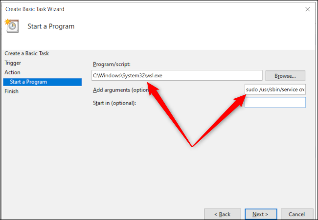 Параметры программы планировщика заданий Windows 10 с красными стрелками, указывающими на путь к программе, и текстовое поле ввода дополнительных аргументов.
